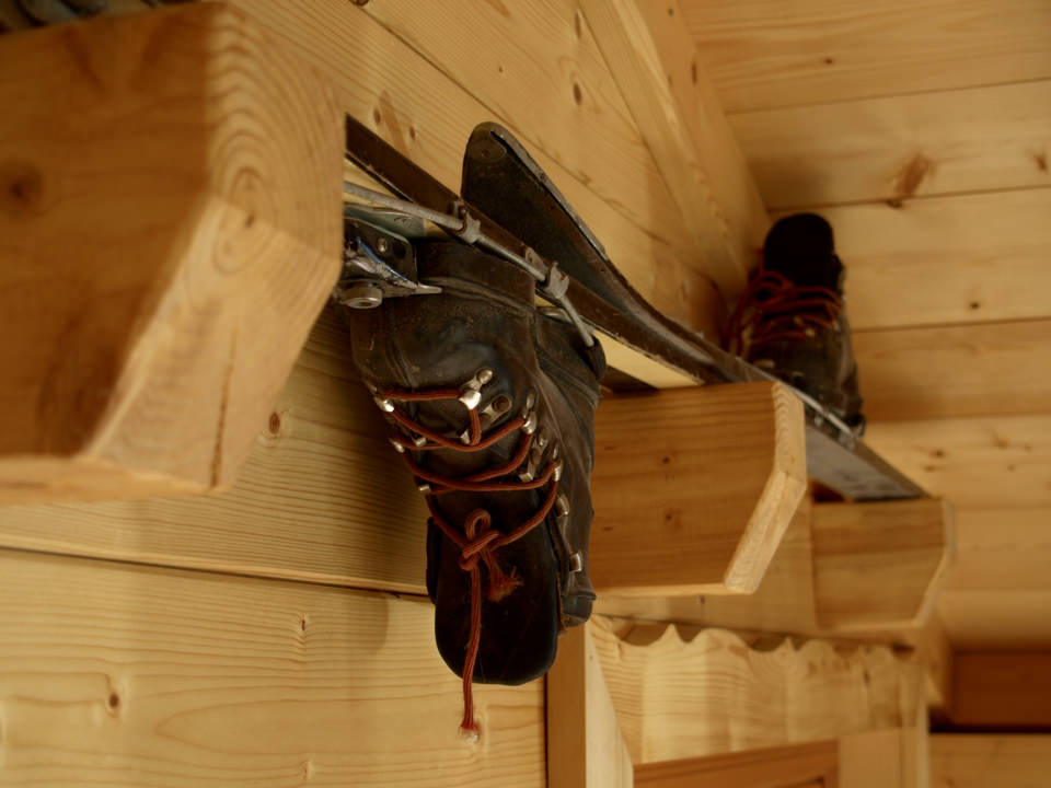 Chalet Mahana is well decorated with alpine relics