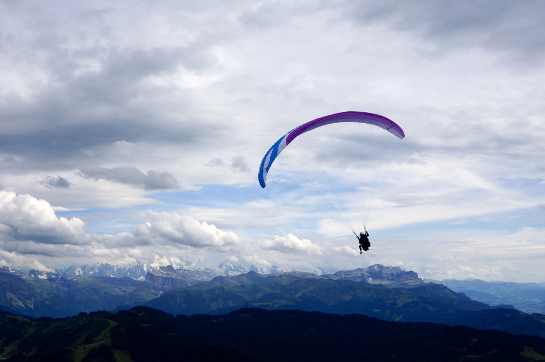 Parapenting in Les Gets